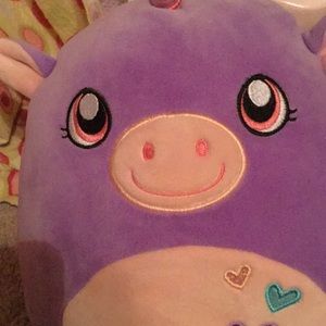 Meet your Posher, Ava